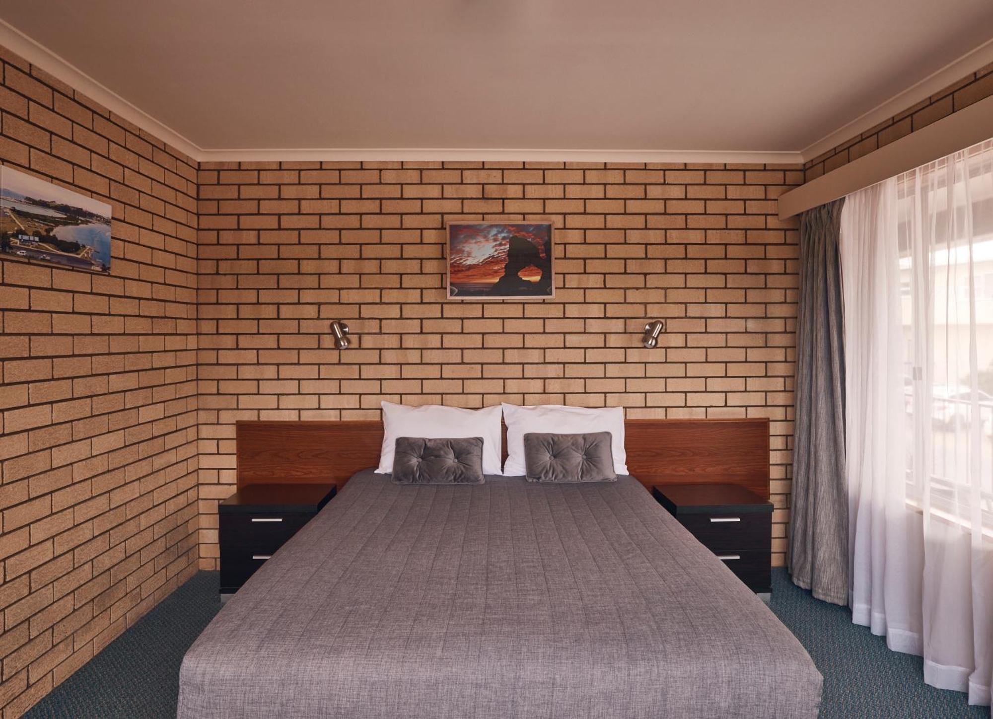 Coastal Comfort Motel Нарума Экстерьер фото
